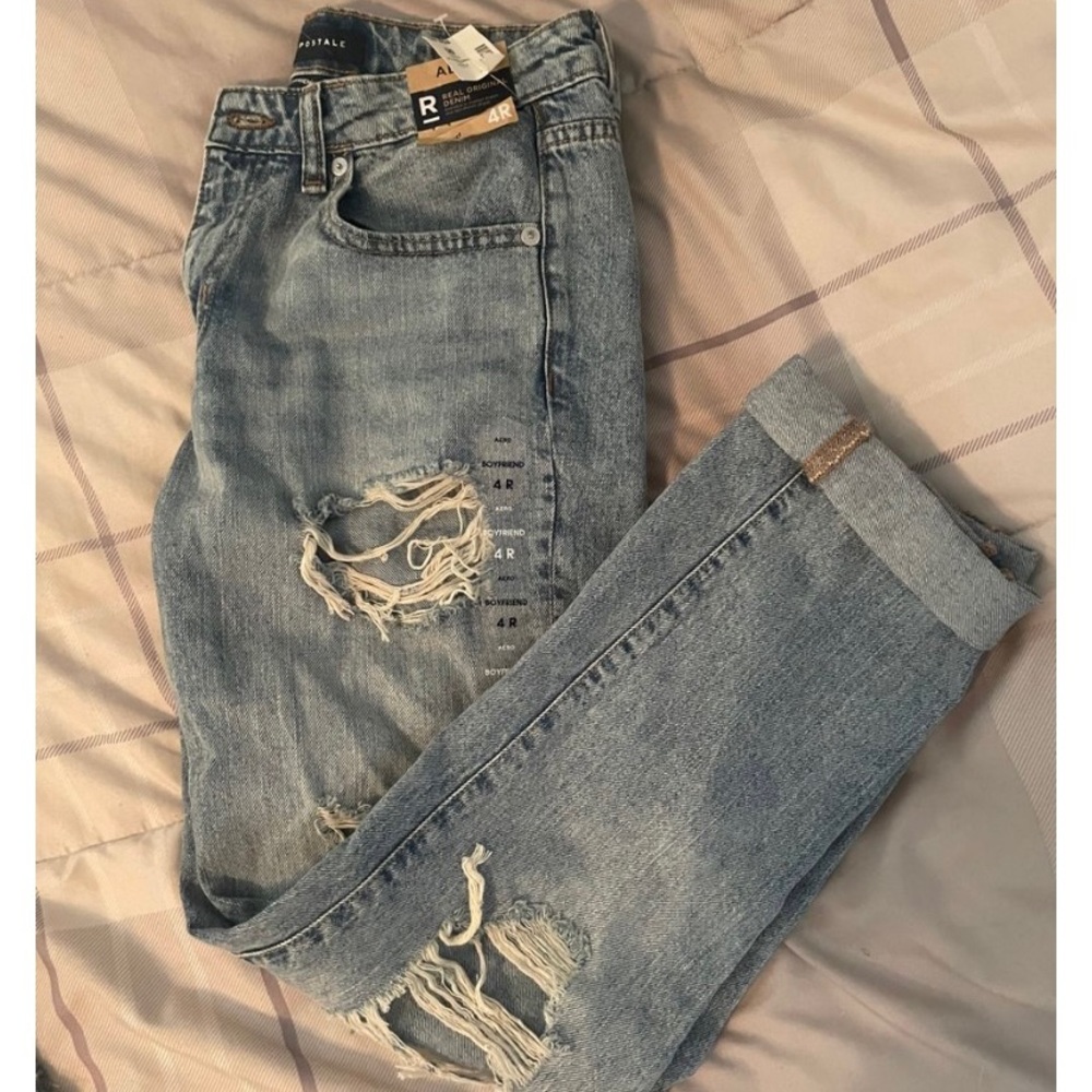 Sold on Curtsy 👗NWT Aeropostale boyfriend jeans